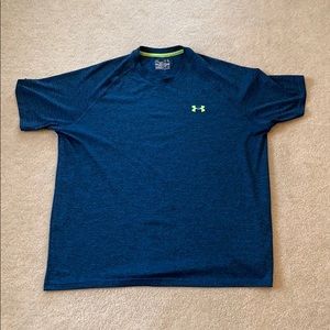 Under armor tee shirt